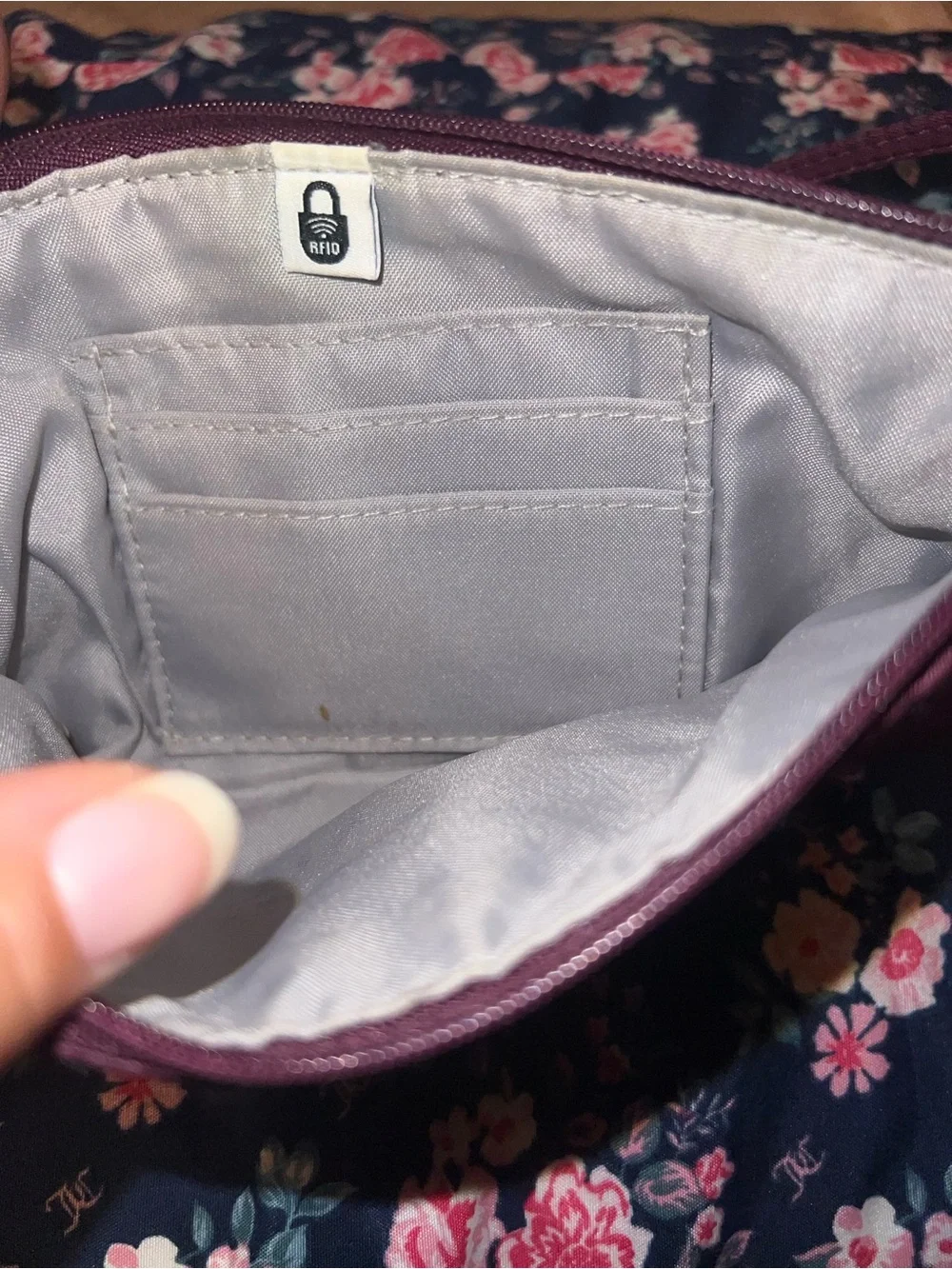 Baggallini rfid wristlet in plum